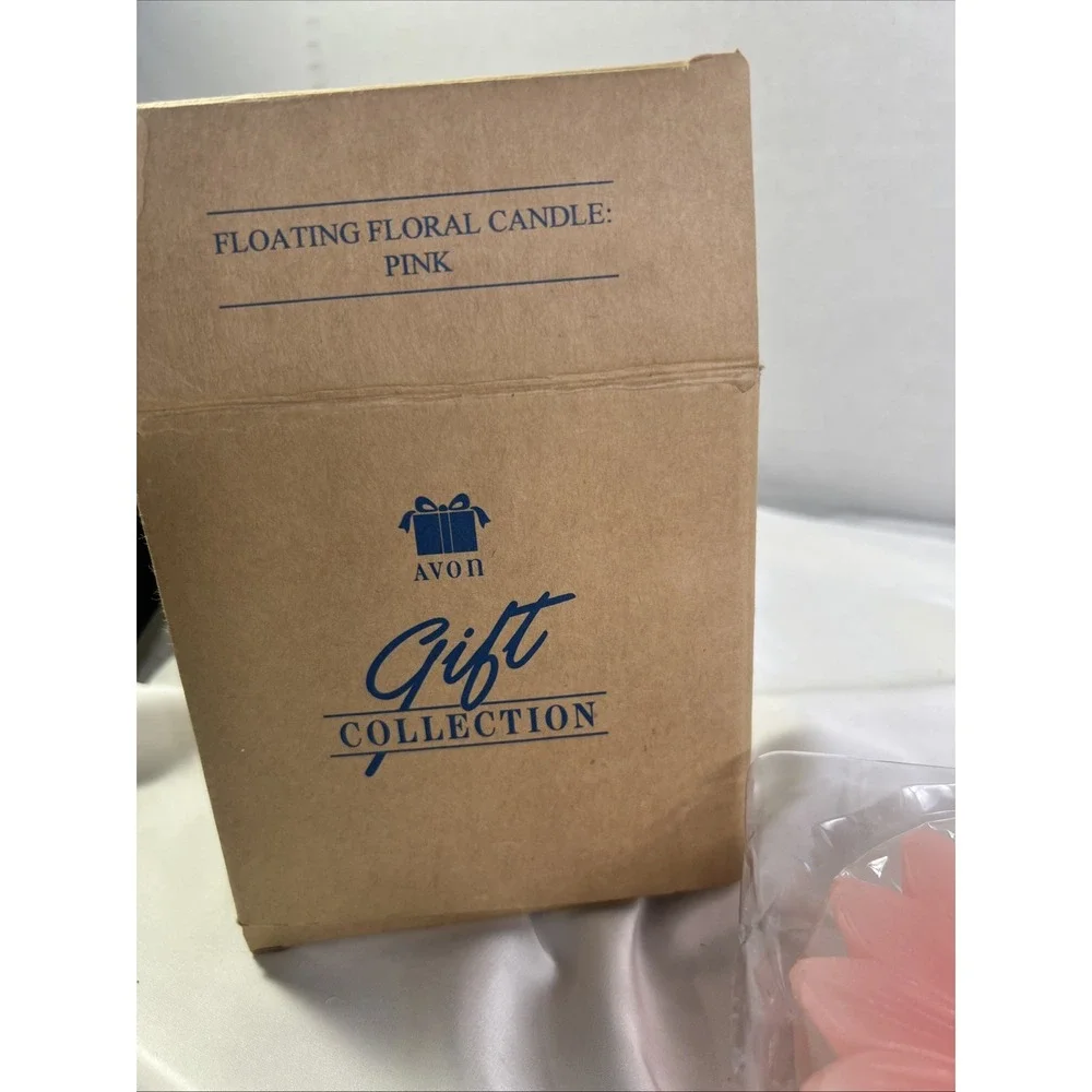 Vinatge Avon 1997 Floating Floral‎ Candle Pink Gift Collection New In Box